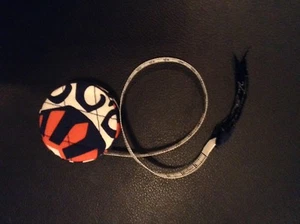 NIP Vera Bradley Tape Measurer-Sun Valley - Picture 1 of 1