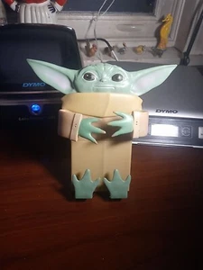 Star Wars - The Mandalorian - Baby Yoda The Child - Flexi Desk Top Phone Holder - Picture 1 of 4