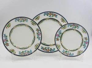 Mintons B898 DINNER, LUNCHEON & SALAD PLATES Blue Bands & Floral c. 1915 England - Picture 1 of 4