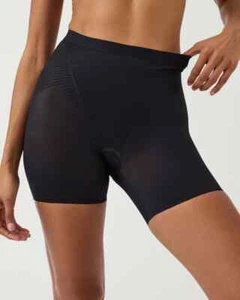 SPANX SHAPE Sz. XL BLACK Girl Short Shaper Style NWT + GIFT! - Picture 1 of 2