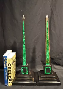 Obelisco de mármol negro 30" dos incrustaciones de malaquita verde decoración del hogar artes coleccionables - Imagen 1 de 4