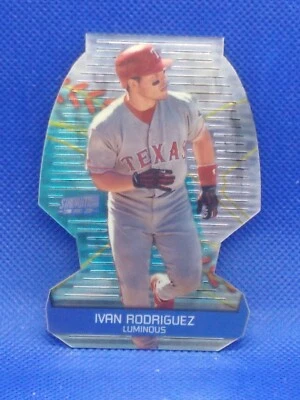2000 Topps Stadium Club 3x3 Luminous Ivan Rodriguez #3x3/2B HOF - Image 1 of 2