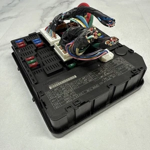 2007 - 2015 OEM Nissan Sentra Rouge IPDM Power Module Fuse Box 284B6-JG03A - Picture 1 of 14