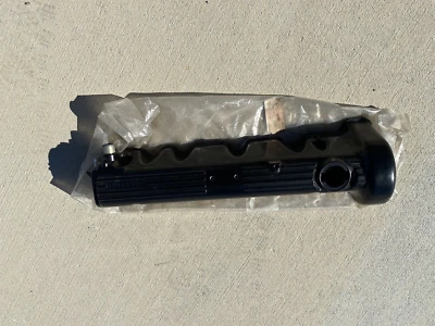 1170100930 Valve Cover NOS M116 M117 420SL 500SL 560SL 560SEC 560SEL NOT PERFECT - Image 1 of 4