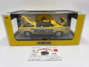 M2 Machines 1/24 Pennzoil 1971 Plymouth Cuda 440 Yellow R117 - Picture 1 of 7