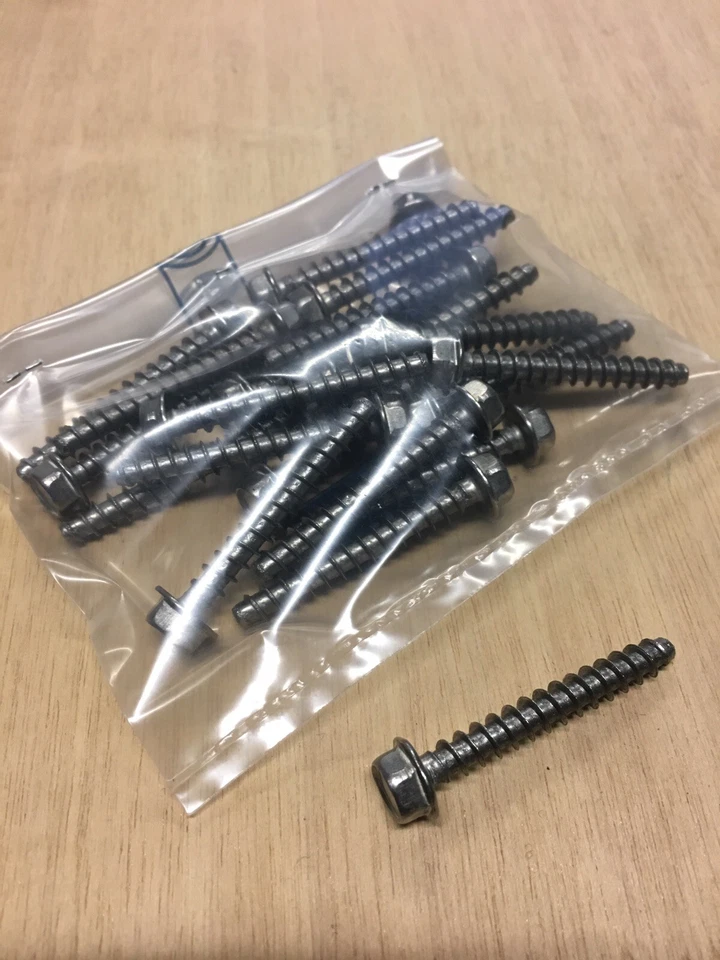 VITE ACCIAIO INOX 5,5x40 PER LEGNO PLASTICA TESTA ESAGONALE FLANGIATO 20PZ - Immagine 1 di 1