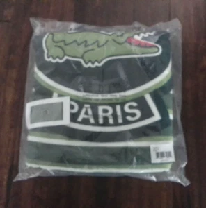 TOALLA DE PLAYA LACOSTE PARIS VERDE Y BLANCO 36 x 72 pulgadas - Imagen 1 de 5