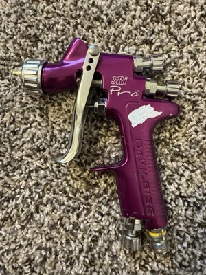 DeVilbiss SRI pro Professional Spray Gun 1.0 TS1 Aircap - Image 1 of 4