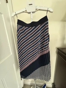 NWT DKNY Pleated Skirt - Picture 1 of 6