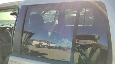 Левое заднее боковое стекло дверь для Ford Explorer 2002-2010 годов выпуска оригинальное заднее стекло - Изображение 1 из 3