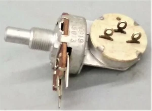 1 NOS 10K OHM Potenziometro Lineare conico con Interruttore/On Off MALLORY 5A @ 125V - Foto 1 di 9