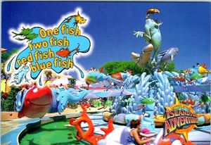 Universal Studios One Fish Two Fish Red Fish Blue Fish, Orland, Florida Postcard - Picture 1 of 2