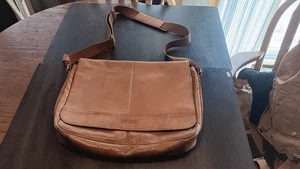 Kenneth Cole Reaction Tan Leather Messenger Document Bag. - Picture 1 of 6