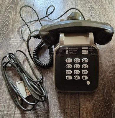 French S63 Push Button Telephone Brand New And Unused C/W Box Dating From 1991 ? - Image 1 of 4