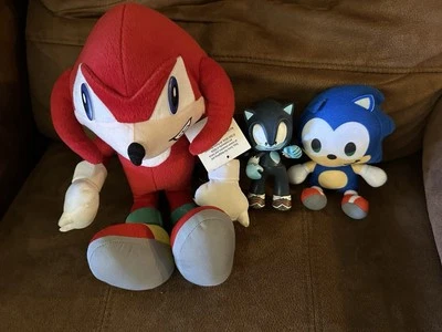 Lote SONIC Hedgehog—Figura de peluche y jazwares Knuckles Hedgehog Foto 1 de 4