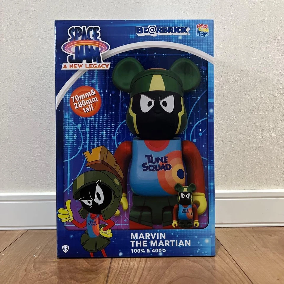 BEARBRICK Marvin the Martian 400 PERCENT 100 PERCENT Figure Set 2 Piece - Image 1 of 4