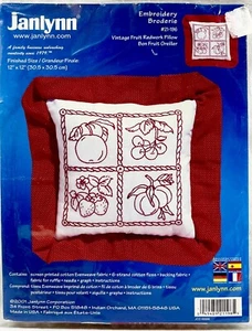 NEW 2001 Janlynn Vintage Fruit Redwork Pillow 21196 Embroidery Kit 12x12 16837 - Bild 1 von 2