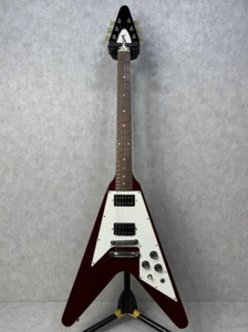 Gibson Flying V '67 Cherry 1998 Electric Guitar w/Hard Case - Picture 1 of 11