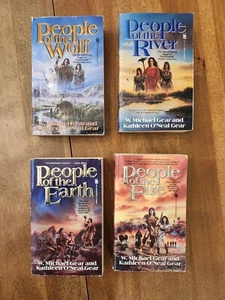 People of the Wolf River Fire Earth By W. Michael Gear and Kathleen O'Neal Gear - Imagen 1 de 8