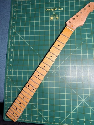 Mástil de guitarra de arce de 22 trastes sin marca Foto 1 de 4