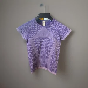 Ivivva by Lululemon Girls size 10 Short Sleeve Shirt - Picture 1 of 6