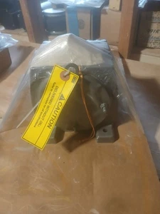 NEW SEW-EURODRIVE R37A Input 1750 Output 309 RPM, Ration 5.67 Gear Box Reducer - Picture 1 of 5