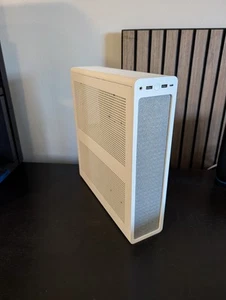 Fractal Design FD-C-RID1N-12 Ridge Mini-ITX Small Form Factor Gehäuse (weiß) - Bild 1 von 4
