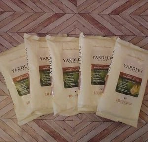 (90 LOT) HUGE Disposable Washcloths Yardley London Aloe Vera Chamomile Vitamin E - Picture 1 of 5