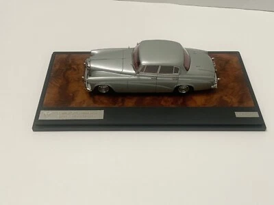 1/43 Bentley S2 Continental Sport Saloon Hooper Matrix MX40201-141 - Image 1 of 4