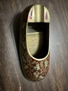Vintage Brass Slipper Ashtray Enamel Floral Design Single Cigarette Shoe India  - Picture 1 of 12