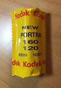 Kodak Professional Portra 160VC Color Negative 120 EXP 10/2017 Sealed One roll - Picture 1 of 2