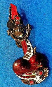 STAFF TULSA HOTEL 2016 VALENTINE 3D HEART PIANO KEYS GUITAR Hard Rock Cafe PIN - Picture 1 of 1