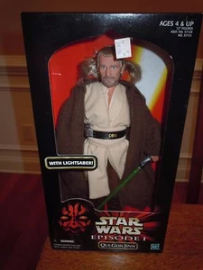 Nuovo 1998 Star Wars Ep1 Action Collection 12"" Modellino/Spada Luce QUI-GON JINN - Foto 1 di 9