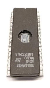 1 piece ST62E25BF1 | 8-bit EPROM MCU w. A/D-CONVERTER | 64b RAM | 20 I/O |CDIP28 - Picture 1 of 5