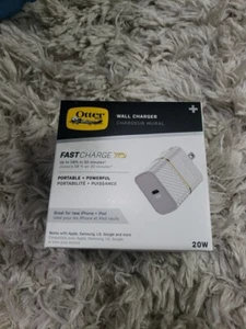 OTTERBOX Wall Charger 20W Fast Charge Apple Samsung LG Google White New - Picture 1 of 3