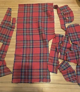 100% Wool Plaid Tartan Fabric Scraps Red Blue Green Yellow Blue White Black - Picture 1 of 4