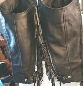 Women’s fringed leggings large half Chaps black leather Boot Strap, Motorcycle - Imagen 1 de 7