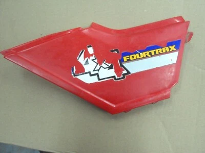 Cubierta lateral izquierda honda 350 fourtrax 86 87 Foto 1 de 4