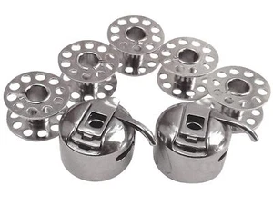 2 x Spulenkapsel + 5 Metall Spulen für Privileg Nähmaschinen - Bild 1 von 3