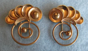 Pair of Vintage Fur Clips Gold Tone Art Deco - Picture 1 of 5