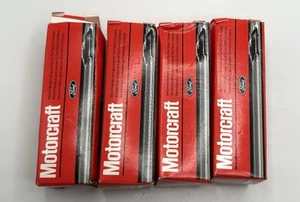 Set Of 4 Model A Ford TT10 New Old Stock Motorcraft Spark Plugs - Picture 1 of 15
