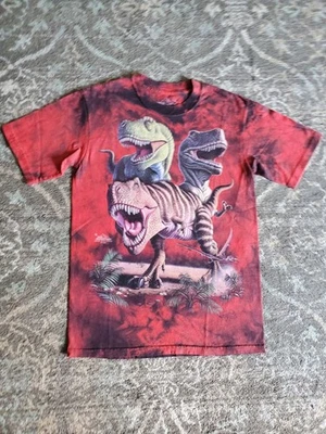 Niños/Niñas The Mountain ss T-Rex Estampado Rojo Tie Dye Camiseta Dinosaurio Grande Foto 1 de 4
