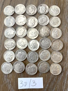 Lot of 30 90% Silver Roosevelt Dimes between 1946–1964 Mixed Dates Circulated - Picture 1 of 2