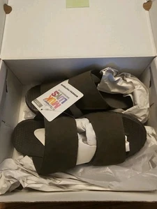 Muk Luks Sandalen Slipper Gummi flexibel grün Damengröße 9,5 - Bild 1 von 5