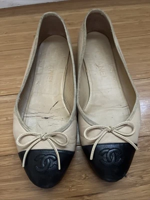 Chanel Ballerina Lambskin Leather Ballet Women's Flats Size 7.5 - Beige/Black - Image 1 of 4