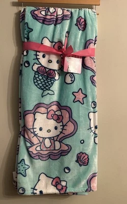 NUEVO CON ETIQUETAS Hello Kitty Sirena Concha Marina Estrella de Mar Almeja Difícil de Encontrar Manta 60"x70" Foto 1 de 4