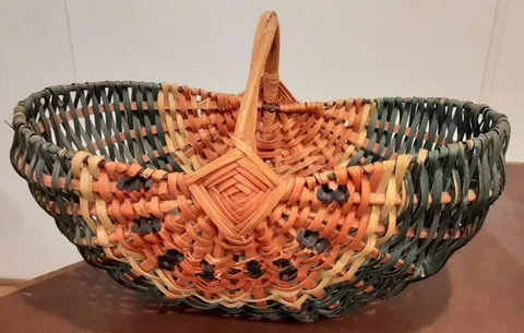 Unbranded Large Woven Melon or Egg Gathering Picnic Basket Red Green Natural Cover
