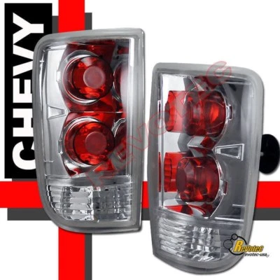 95-04 Chevy Blazer GMC Jimmy 96-01 Oldsmobile Bravada Tail Lights 1 Pair - Image 1 of 2