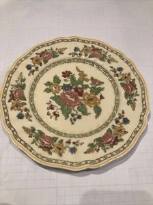 Royal Doulton "The Cavendish" D5009 Dinner Plate 91/4” 1930-1956 EUC - Picture 1 of 4