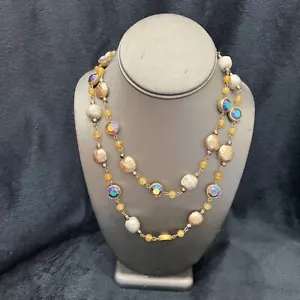 "Collana Knights of Babylon Mardi Gras Favor 1982 con perle e pietre finte 36" - Foto 1 di 8